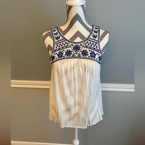 American Eagle Outfitters - Flowy Tank Top with Blue Embroidered - Size: S/P